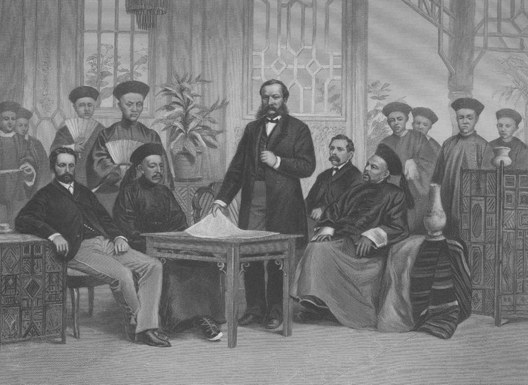 1868年美中雙方簽訂的《蒲安臣條約》（Burlingame Treaty）促使兩國建立了正式的友好關係。