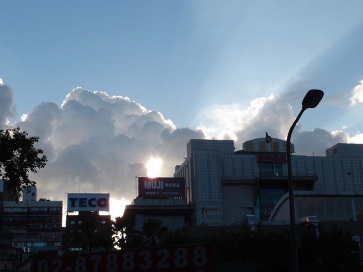 「我曾經歷過的台北，已然成為日日逝去的老台北。」