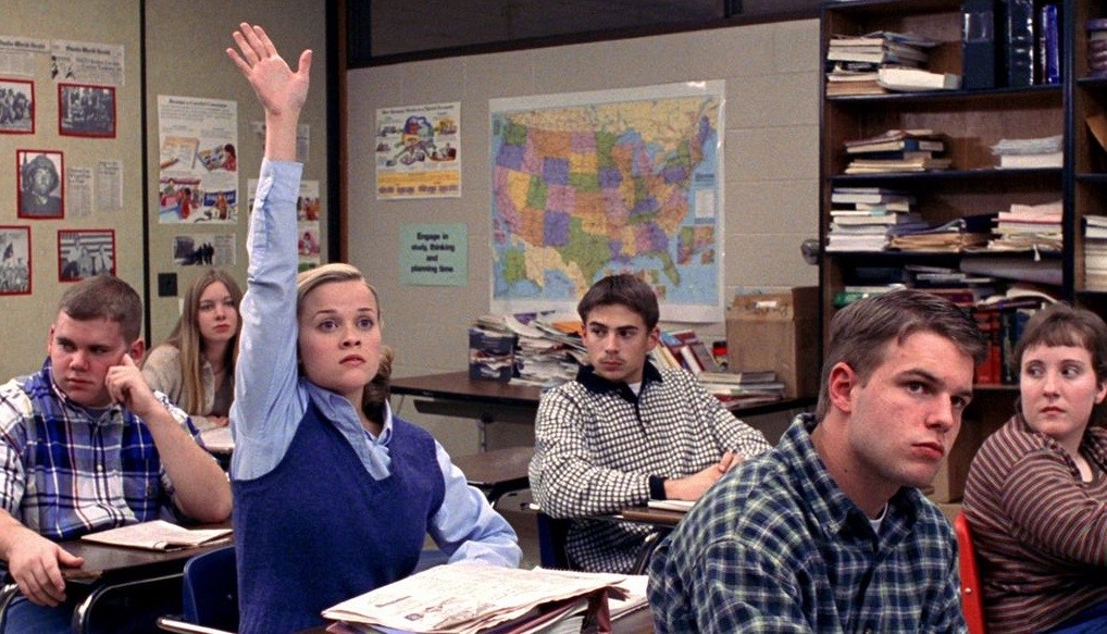 1999年的電影《風流教師霹靂妹》，描述一場本來應該毫無懸念的高中學生會長選舉。