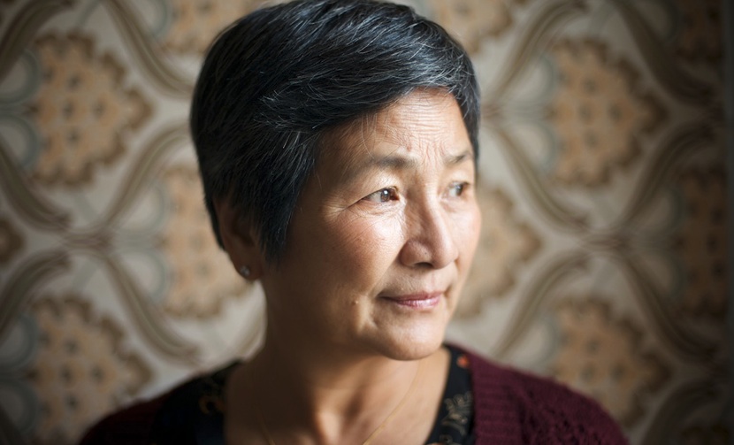 《輕輕搖晃》鋪陳英國華裔母親對已故同性戀兒子的追憶。